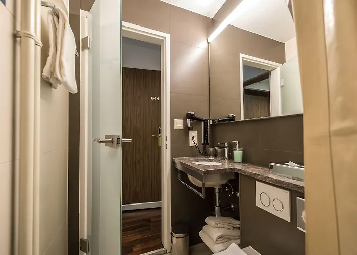 Alexander Old Town Pensión