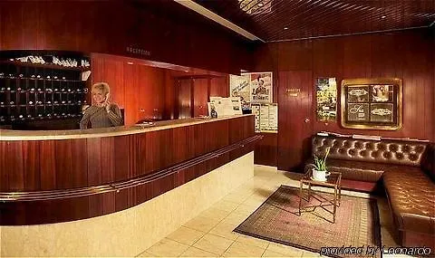 Alexander Old Town Guest house 2*