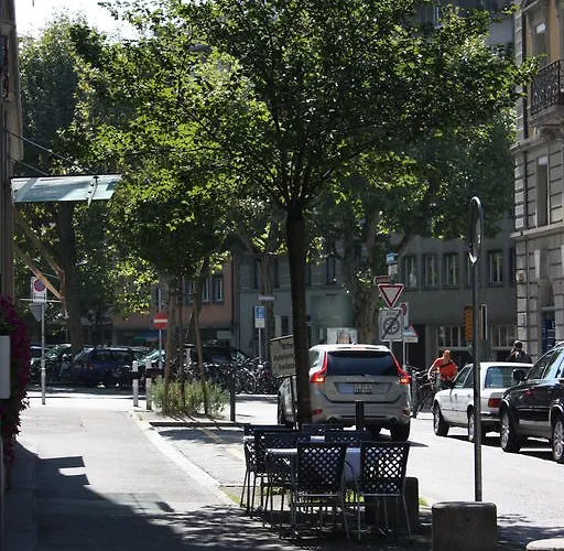 Alexander Old Town 2* Zürich